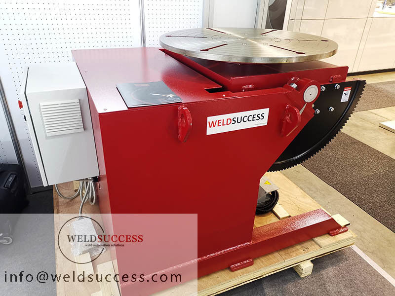 1 Ton Pipe Welding Positioner , Red / Black Color Rotary And Tiltling ...